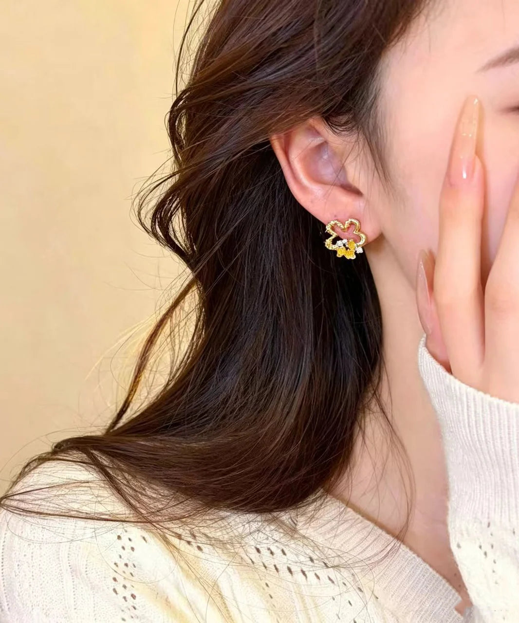 Women's Floral Stud Earrings Vintage Style 3
