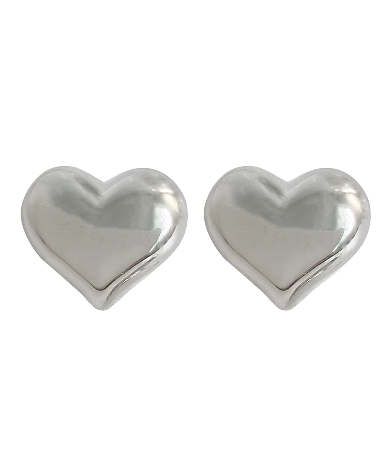 Women's Heart-Shaped Stud Earrings Classic Style 4