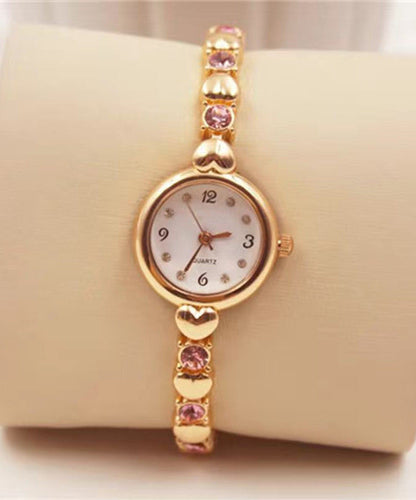 Women's Heart-Shaped Watch Metal Design 1