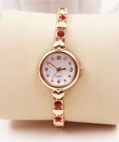 Women's Heart-Shaped Watch Metal Design 3