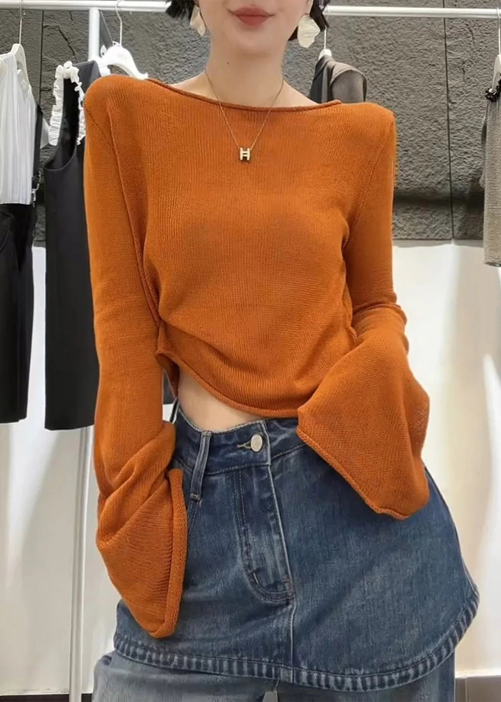 Women's Knit Top Flare Sleeve Loose Fit 1
