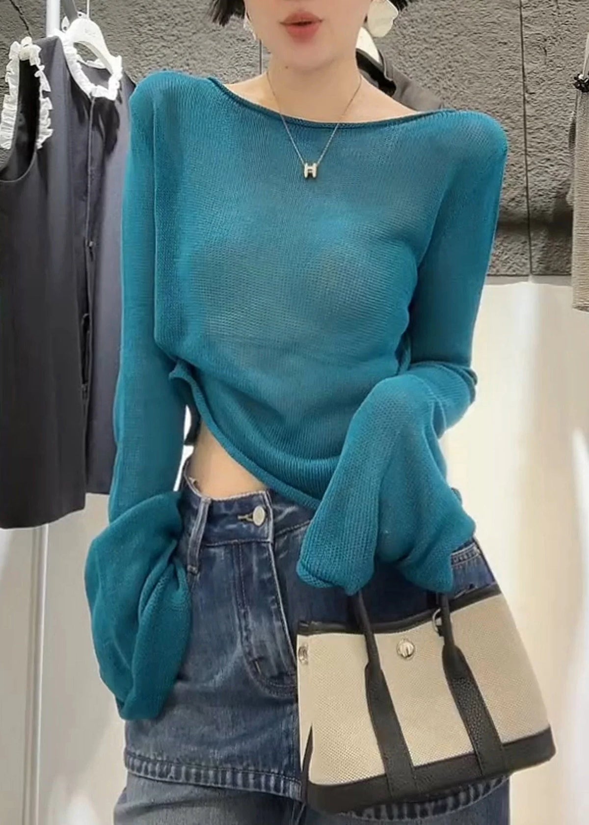 Women's Knit Top Flare Sleeve Loose Fit 2