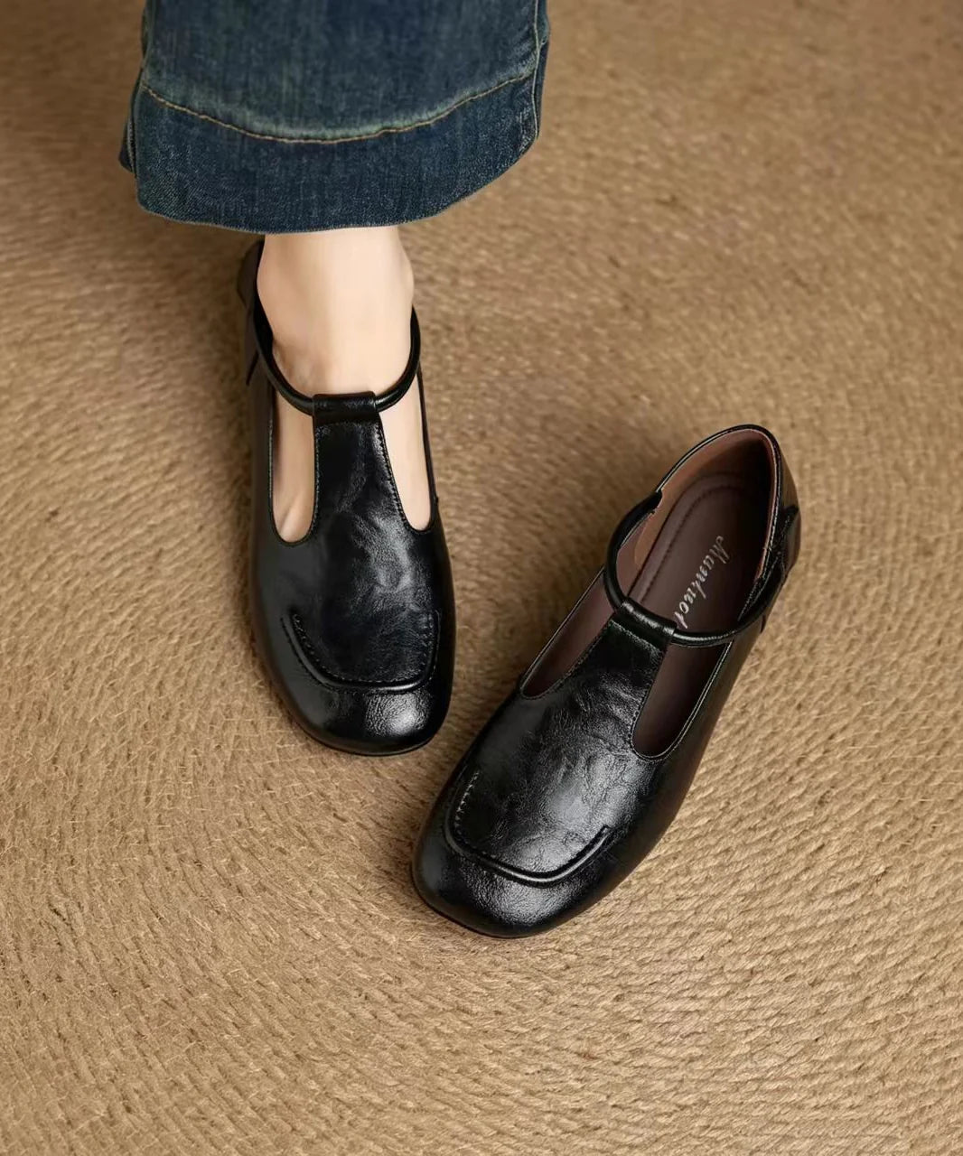 Women's Low Heel T-Strap Shoes Classic Style 2