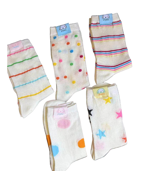 Women's Mid Calf Socks Colored Dot Pattern 4