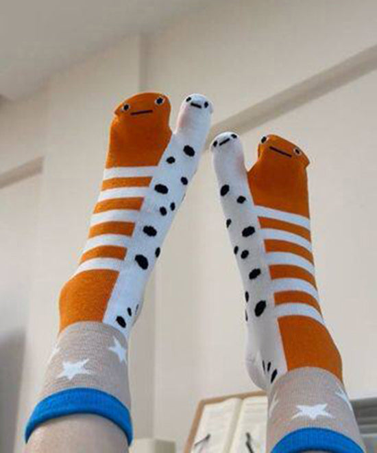 Women's Mid Calf Socks Jacquard Split Toe 1