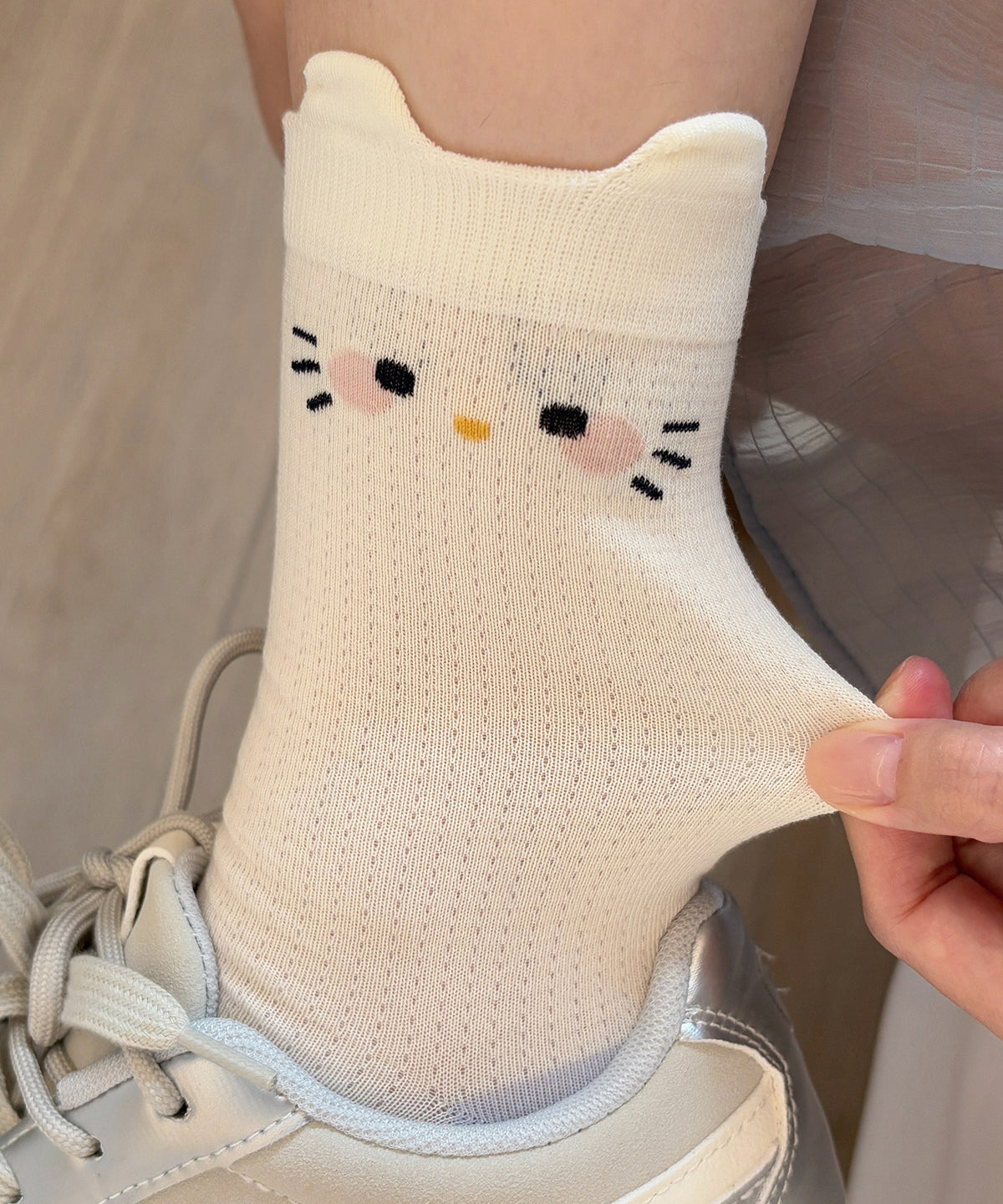Women's Mid Socks Cartoon Cat Jacquard Design 3