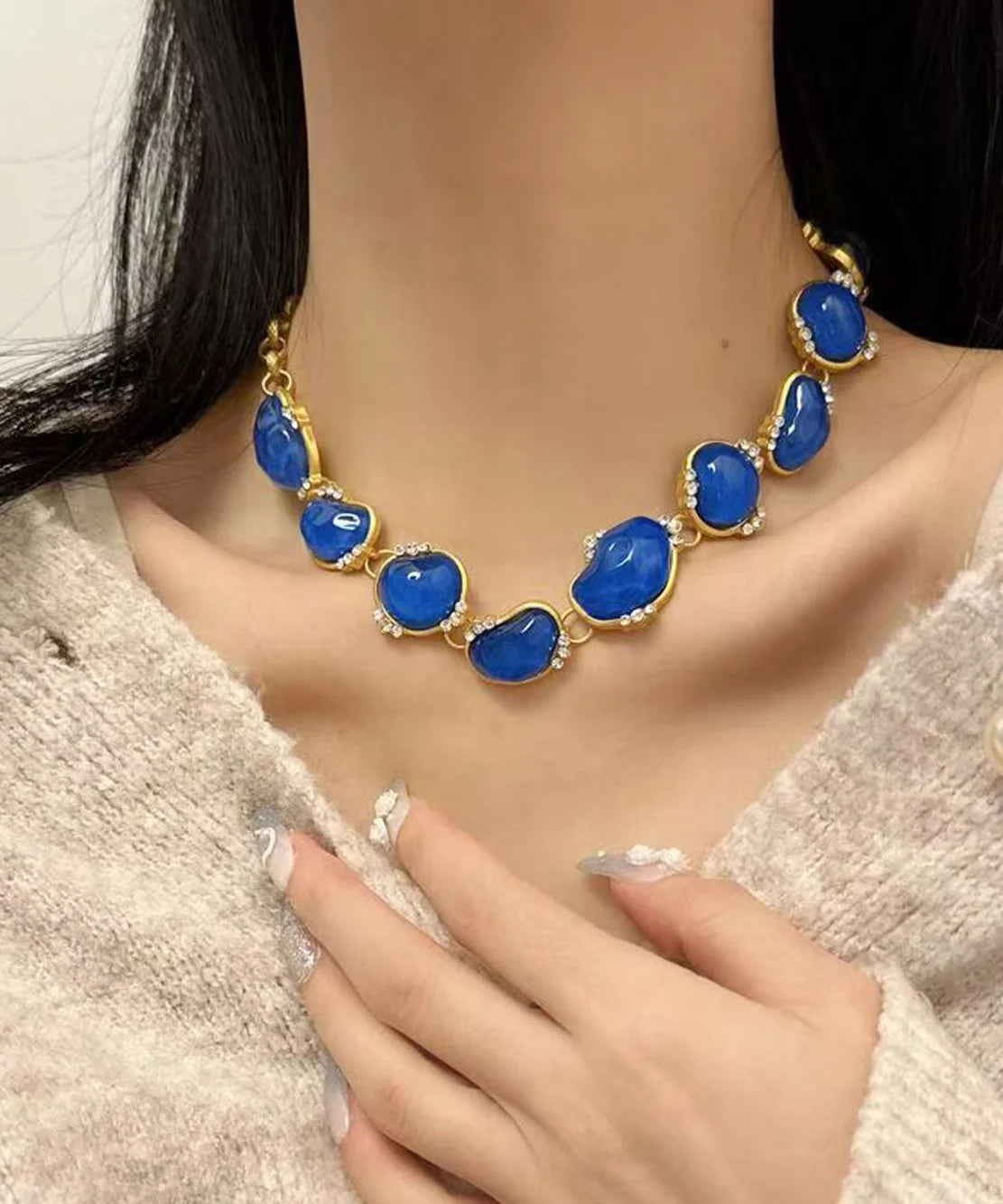 Women's Necklace Vintage Style Blue Gemstone Design 0