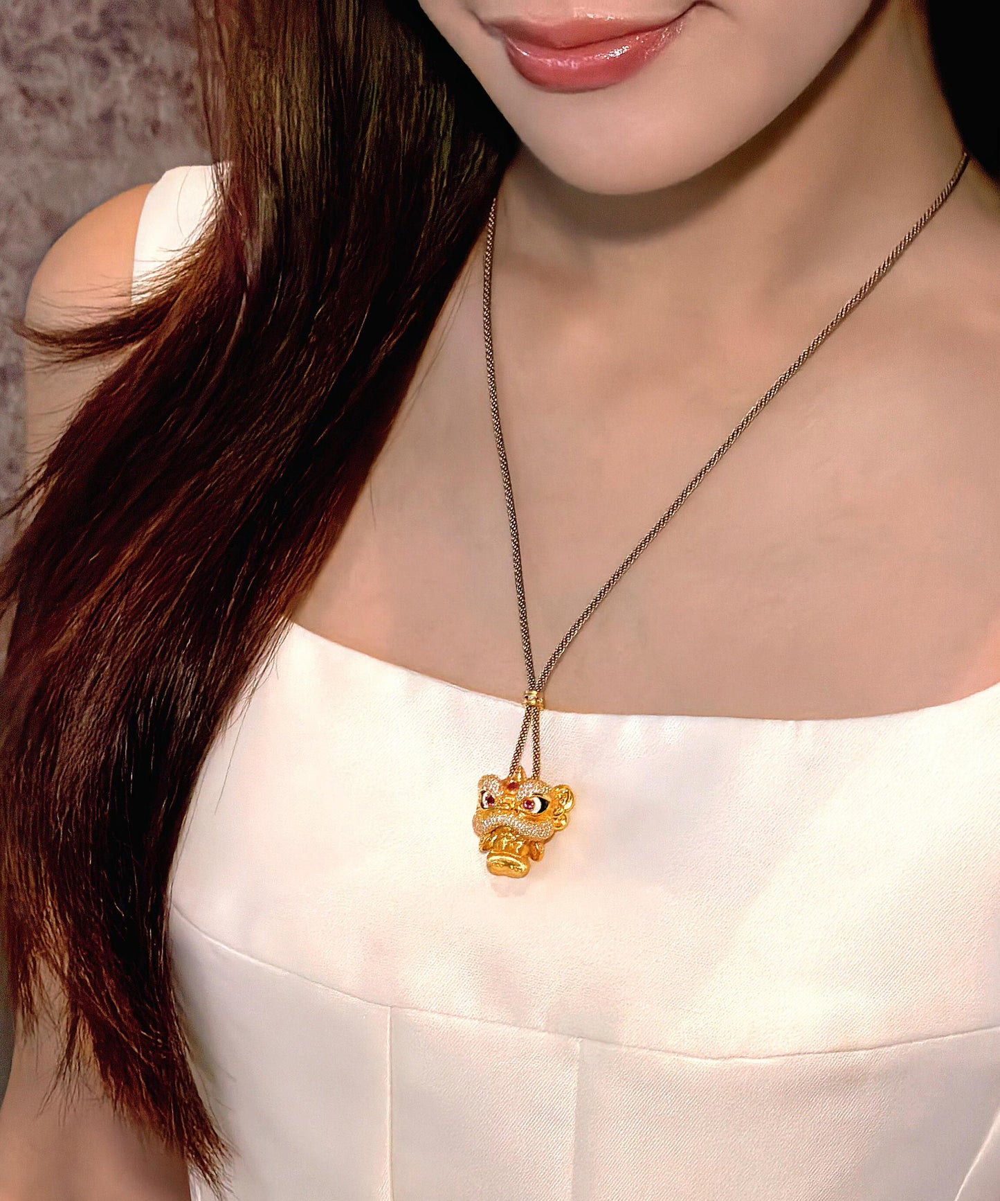 Women's Pendant Necklace Lion Dance Vintage Style 1