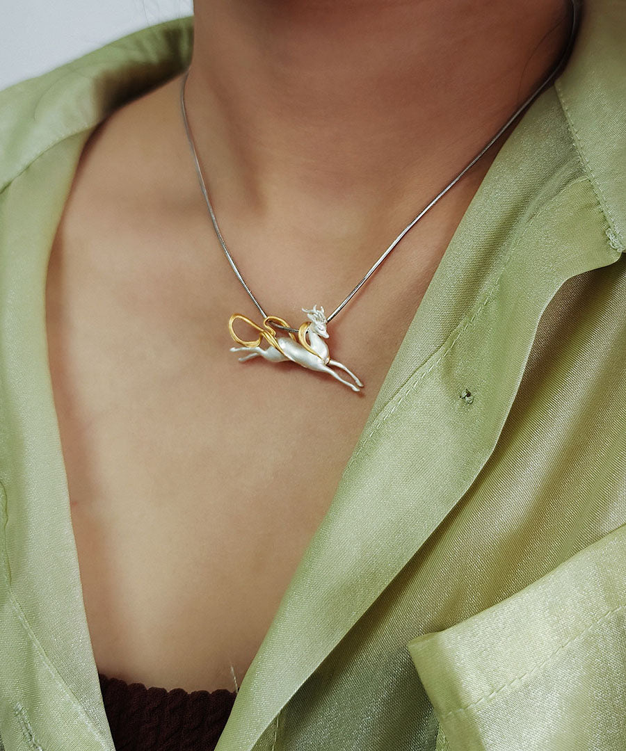 Women's Pendant Necklace Nine-Colored Deer Design 3
