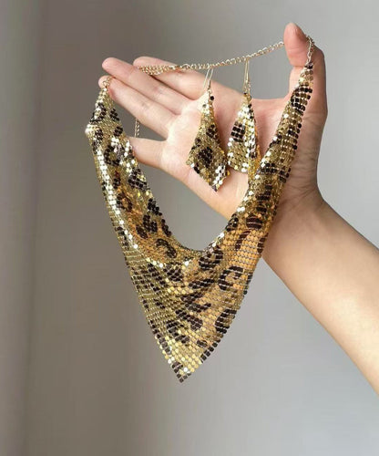 Women's Pendant Necklace Set Modern Triangular Bandage Style 4