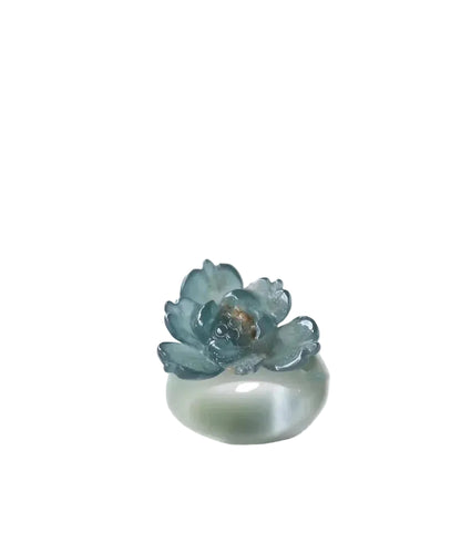Women's Ring Lotus Design Accent 0