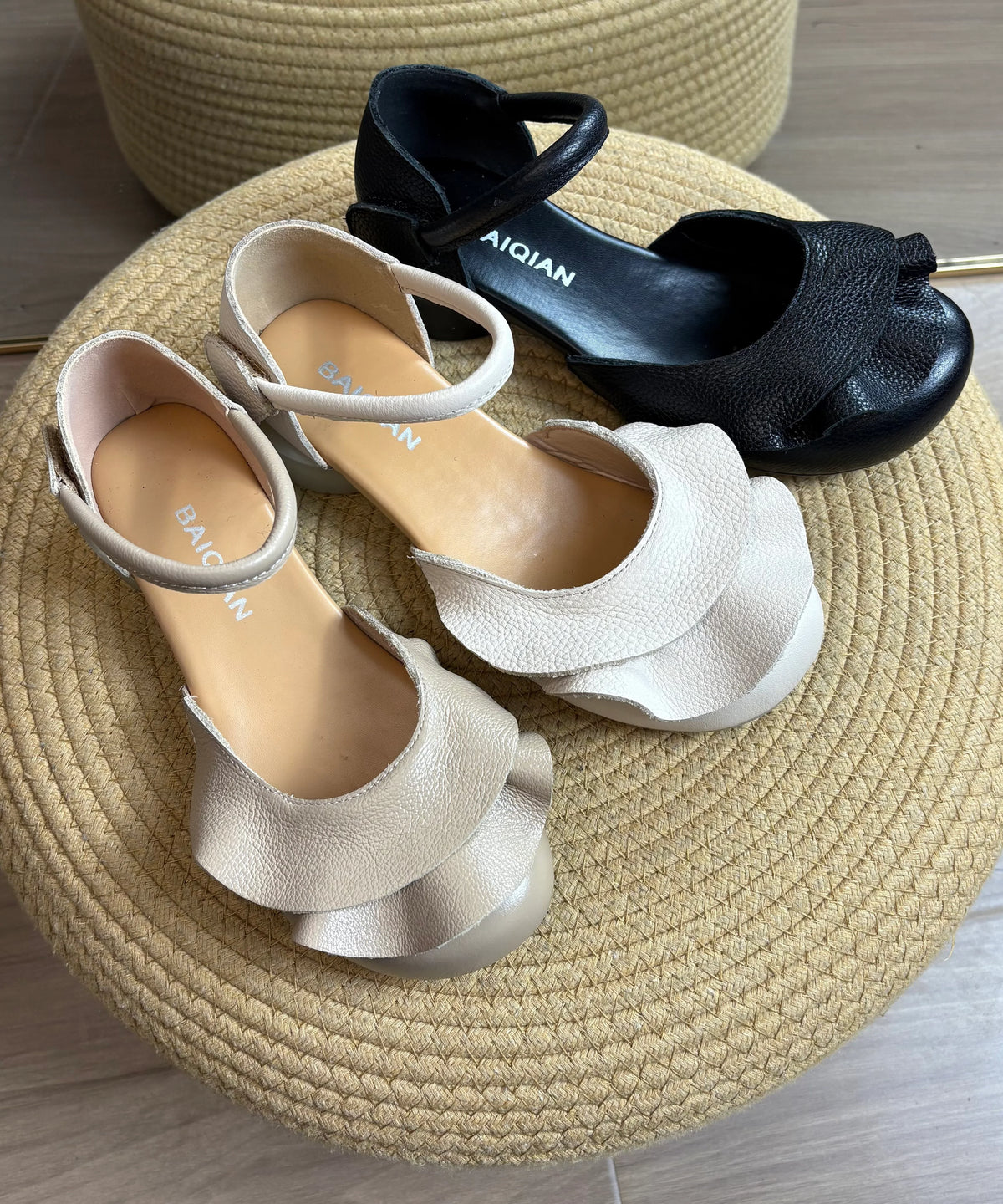 Women's Sandals Chunky Heel Buckle Strap Design 1