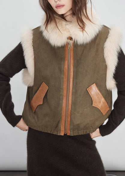 Women's Sleeveless Waistcoat with Fur Collar and Pockets 1
