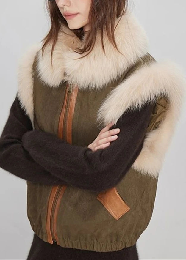 Women's Sleeveless Waistcoat with Fur Collar and Pockets 2