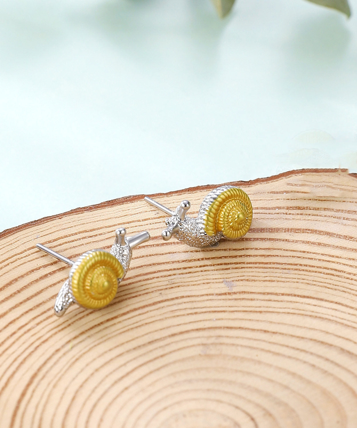 Women's Stud Earrings Snail Design 1