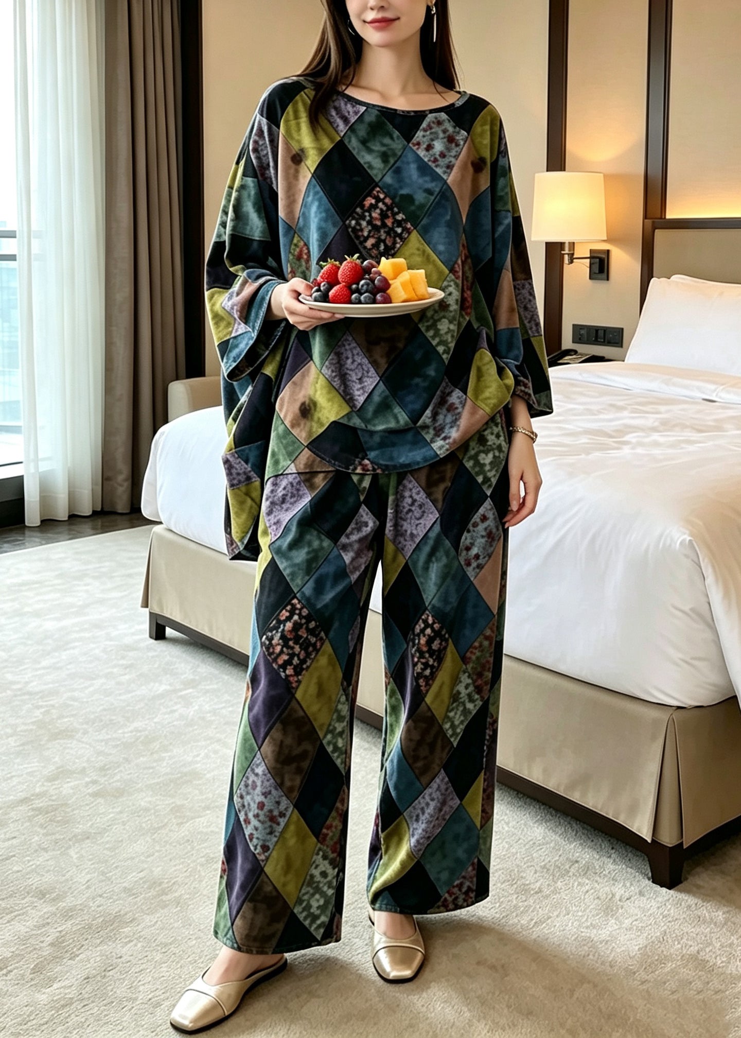 Women's Two-Piece Pajama Set Loose Fit Batwing Sleeve 2