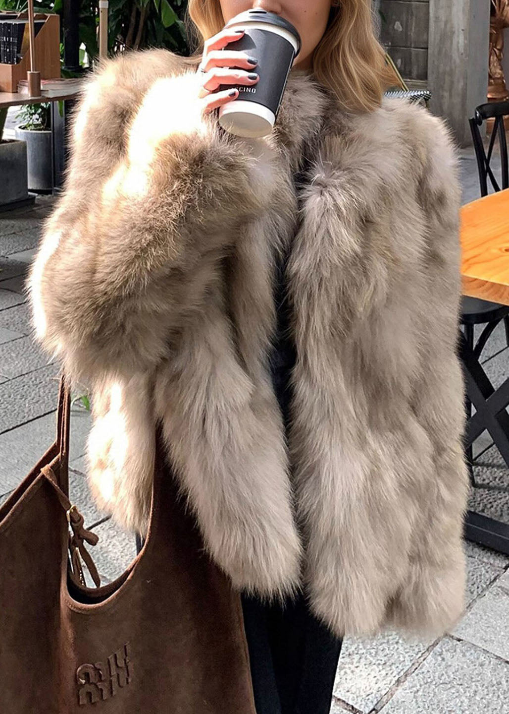 Women's Winter Coat with Fox Collar and Pockets 1