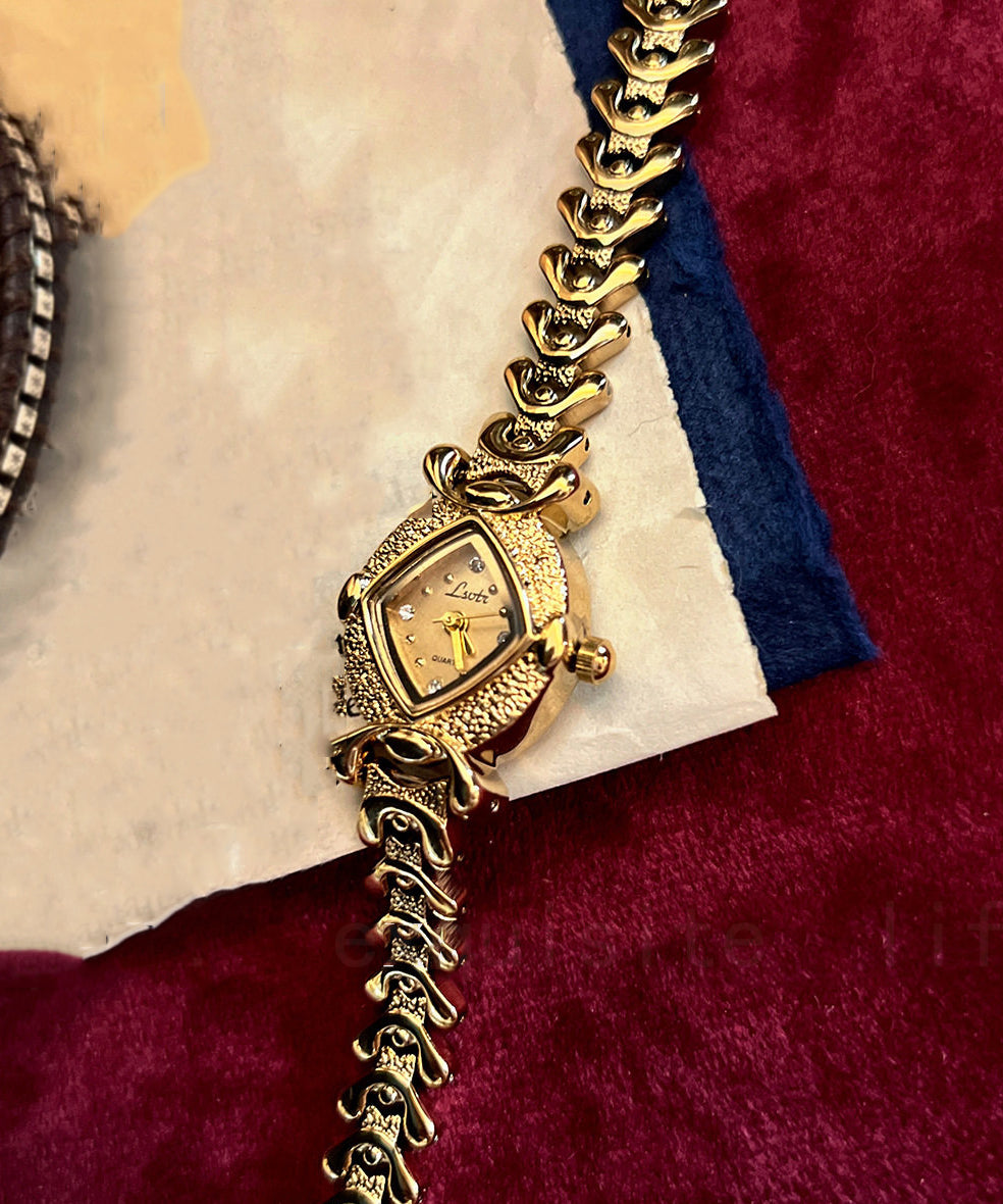 Women's Wristwatch Classic Design 3