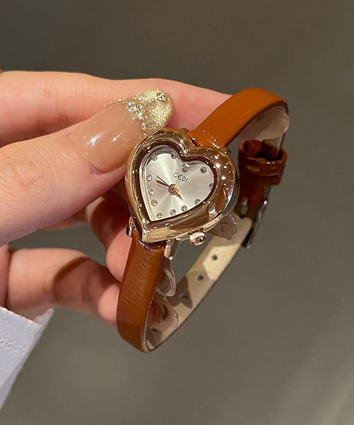 Women's Wristwatch Heart-Shaped Dial Patchwork Design 1