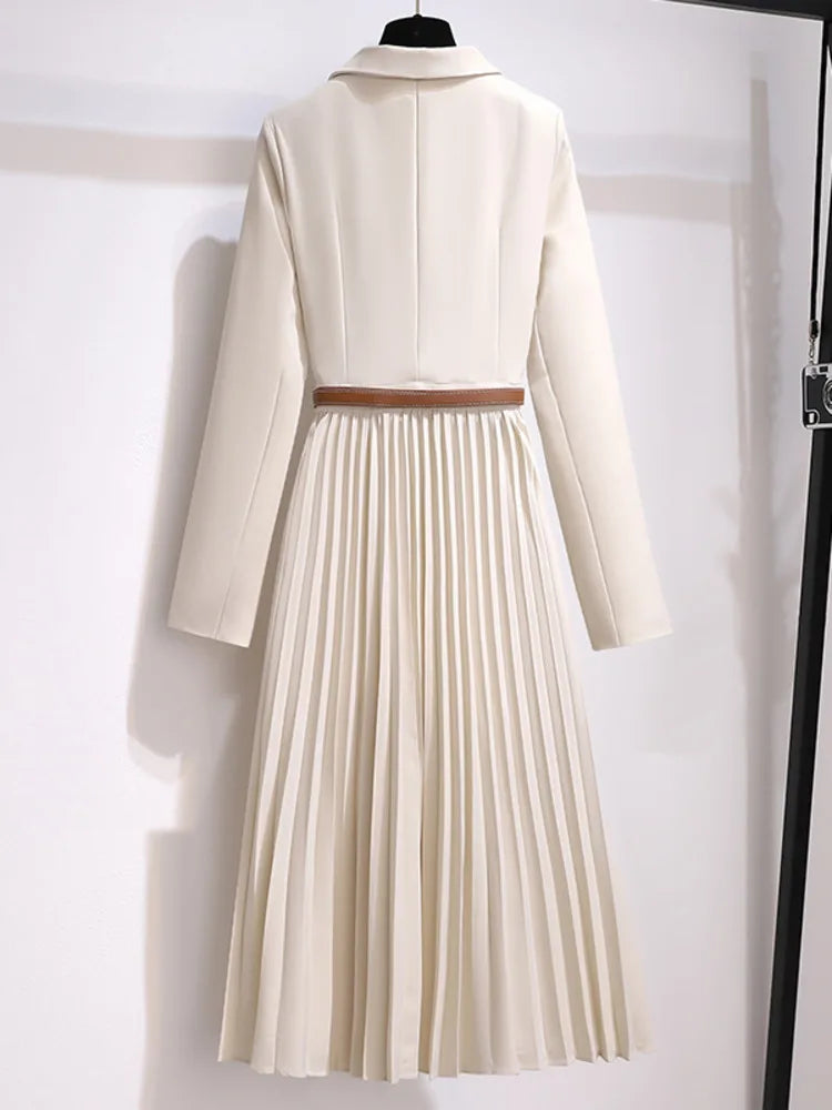 Women's Blazer Dress With Plissé And Belt