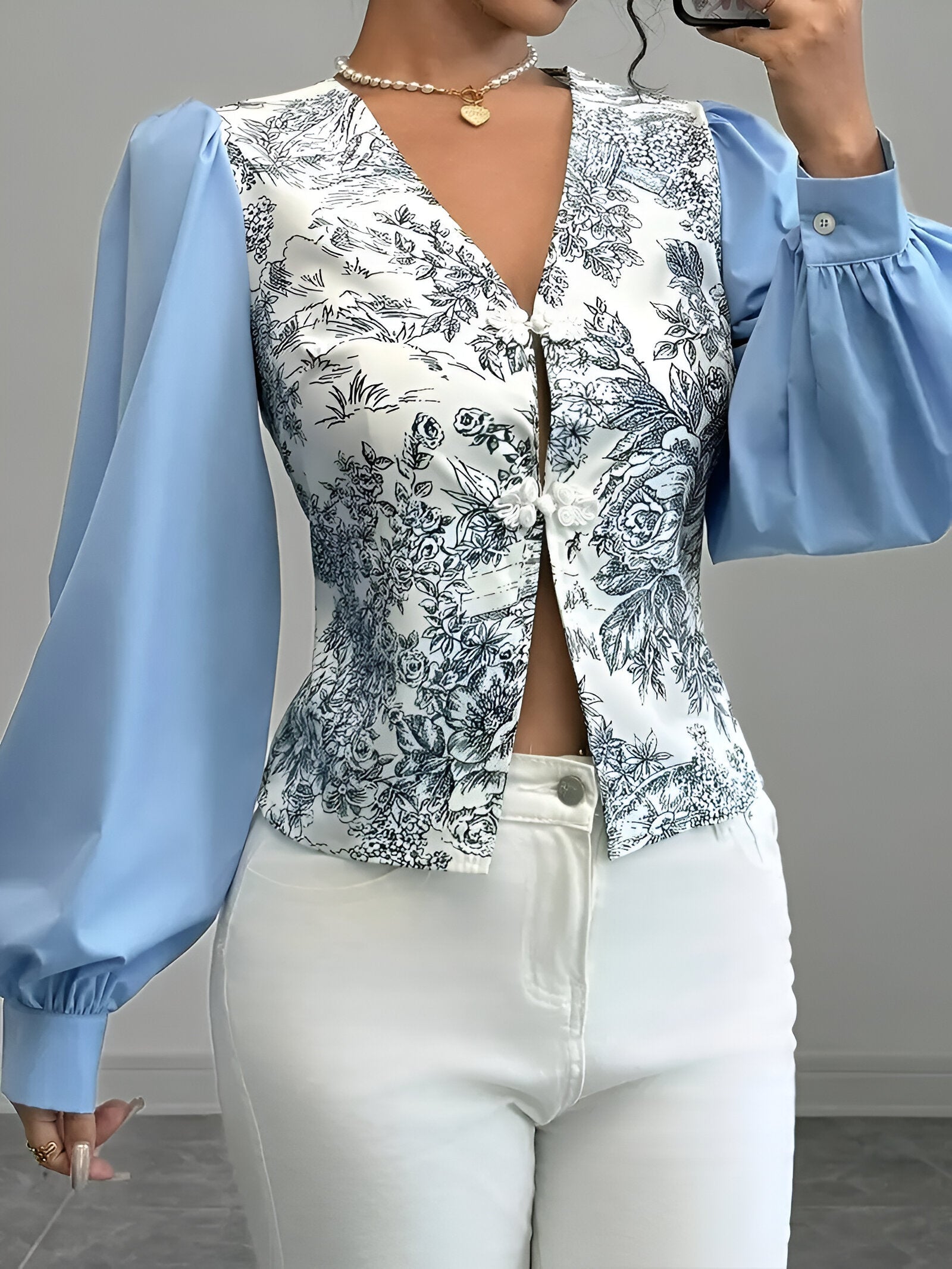 Women's Blouse V-neck Lantern Sleeves Flower Print Cotton