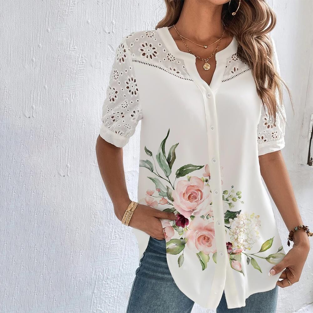 Women's Blouse With Playful Print And Perfect Fit
