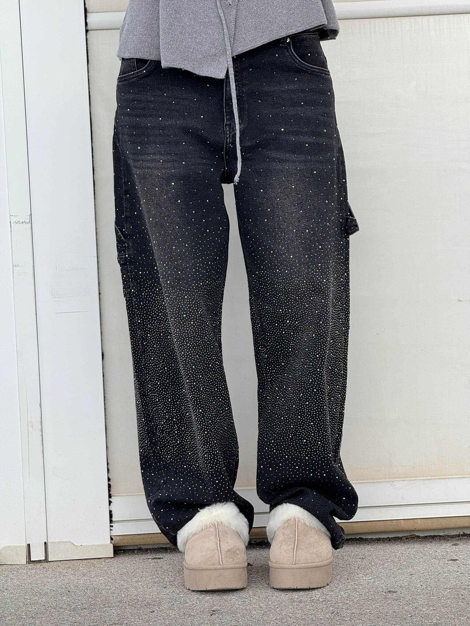 Women's Casual Jeans With Diamond Details