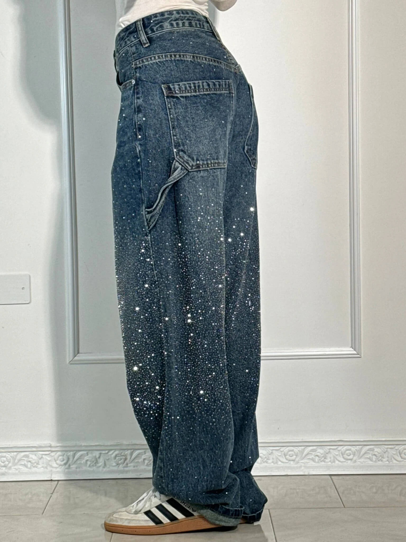 Women's Casual Jeans With Diamond Details