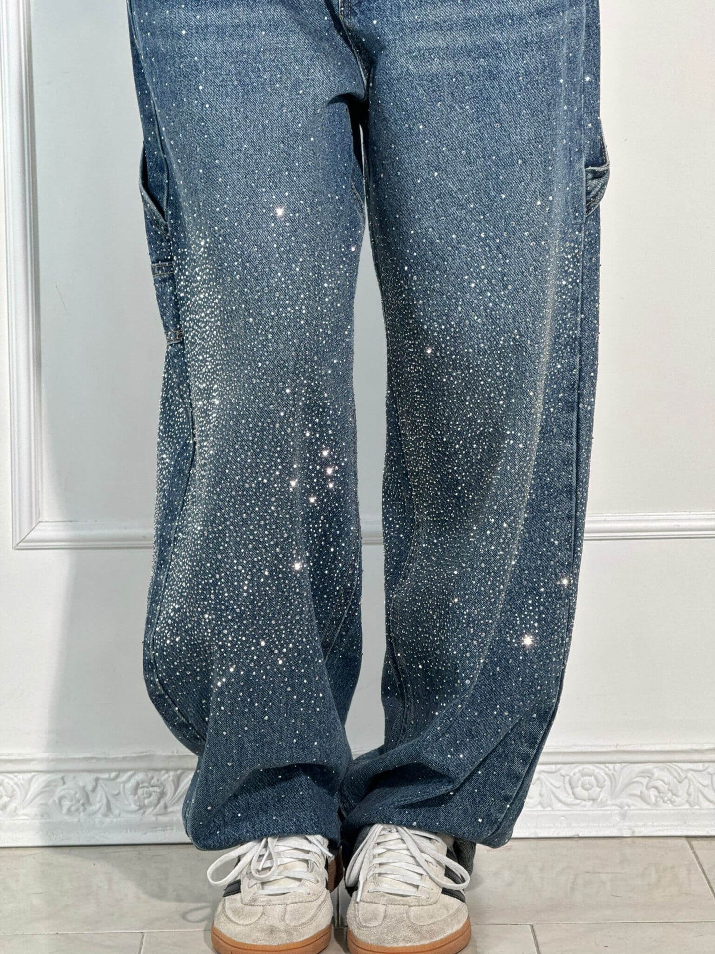 Women's Casual Jeans With Diamond Details