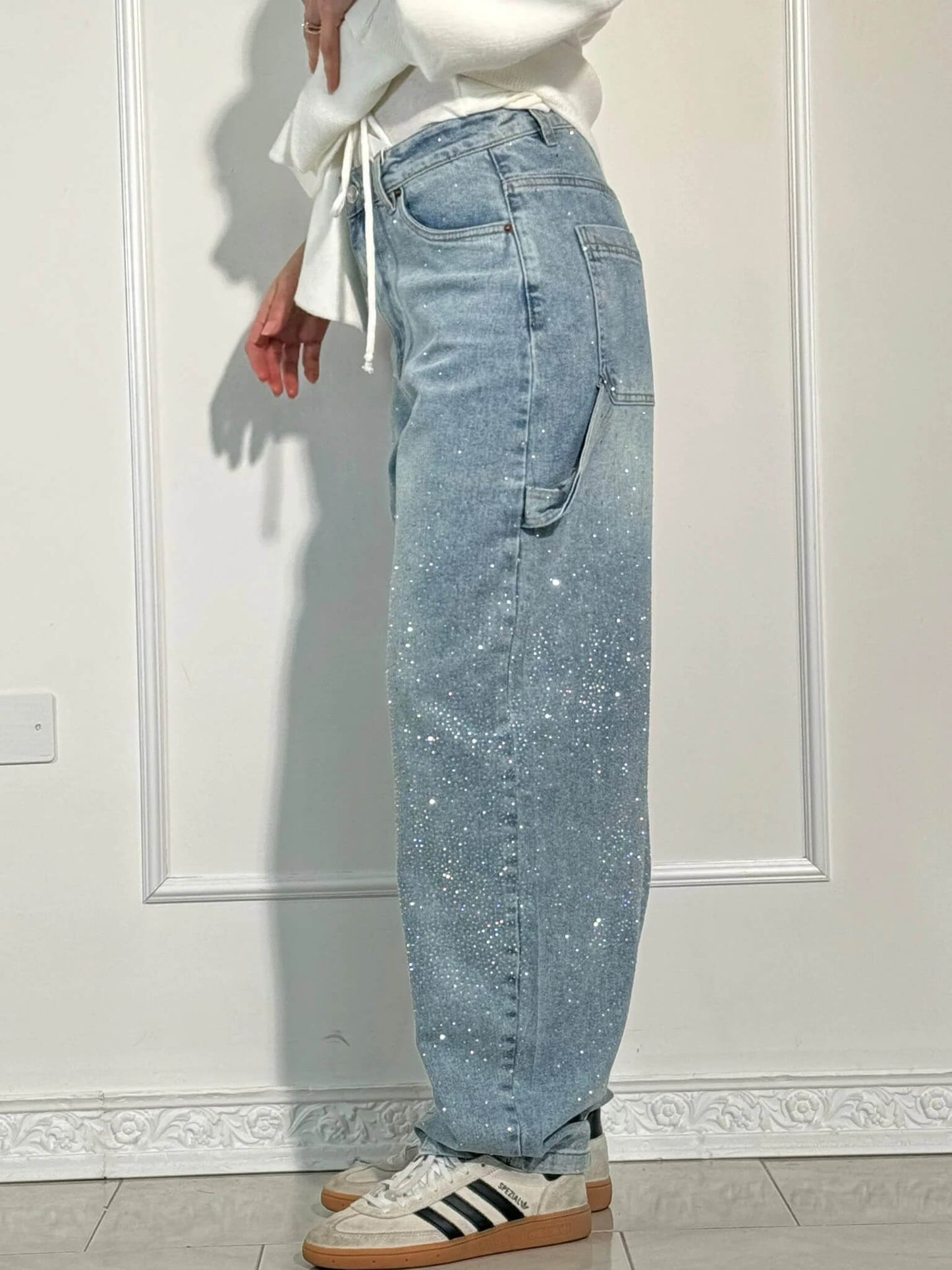 Women's Casual Jeans With Diamond Details