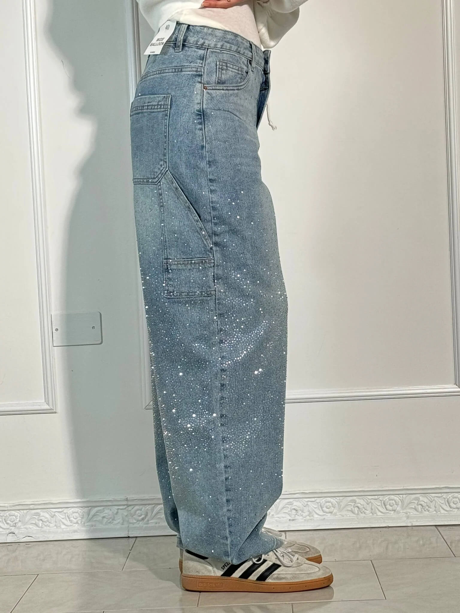 Women's Casual Jeans With Diamond Details