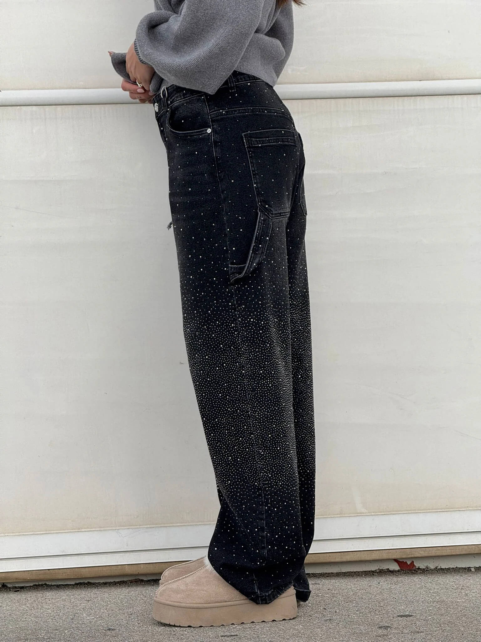 Women's Casual Jeans With Diamond Details