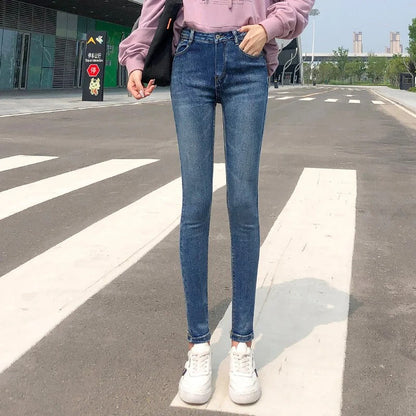 Women's Classic Stretch Jeans