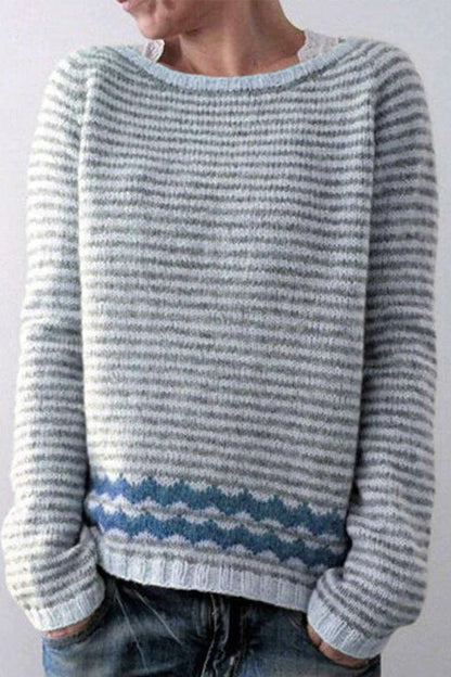 Women's Colourblocked Sweater with Round Neck
