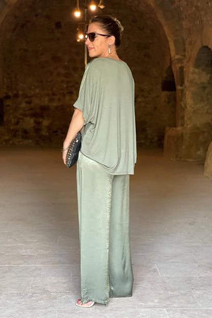 Women's Dress Set with Blouse and Pants, Luxury and Comfortable Fit