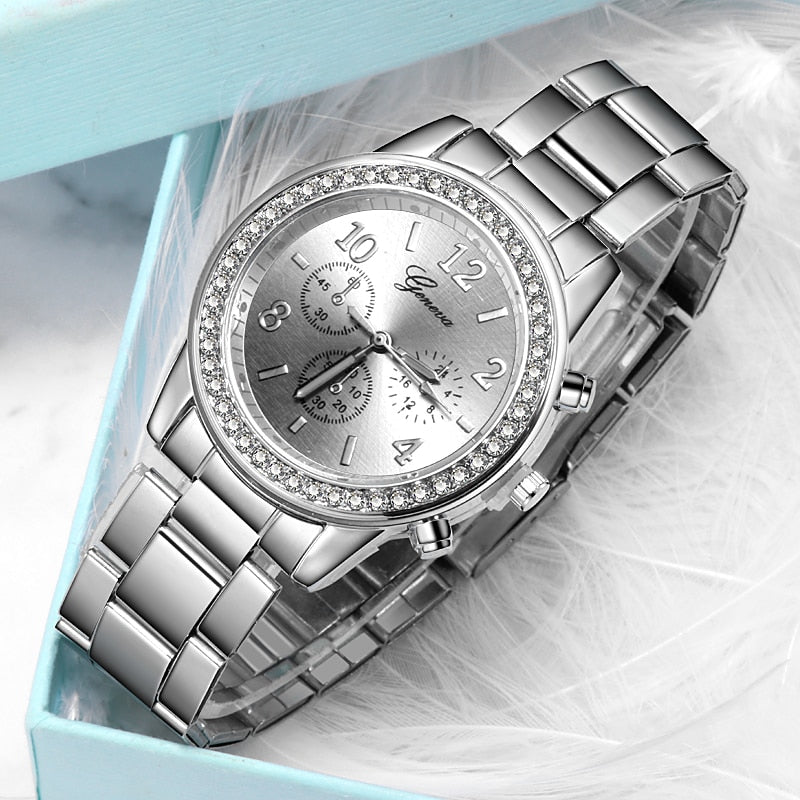 Women's Elegant Rhinestone Watch