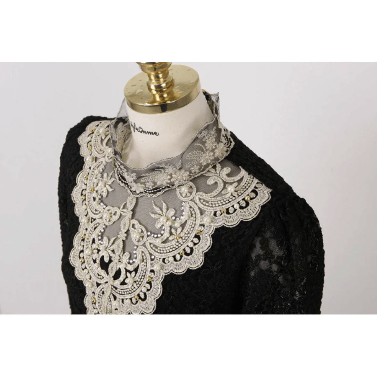 Women's Embroidered Blouse