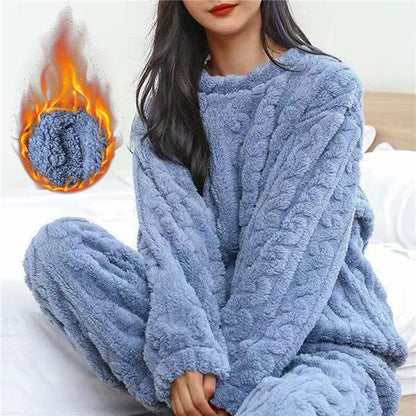 Women's Fleece Pyjama Set Warm and Comfortable for Nightwear
