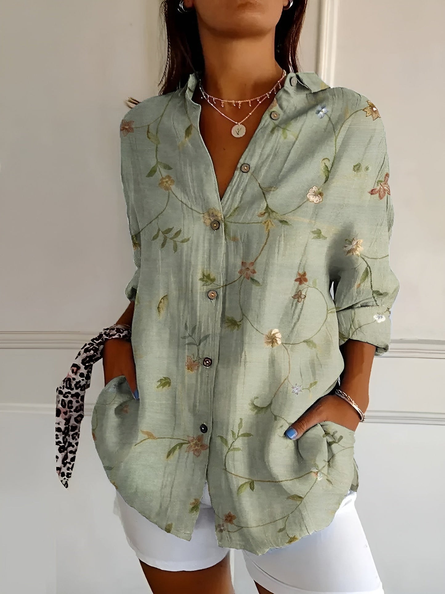 Women's Floral Pattern Shirt With Buttons