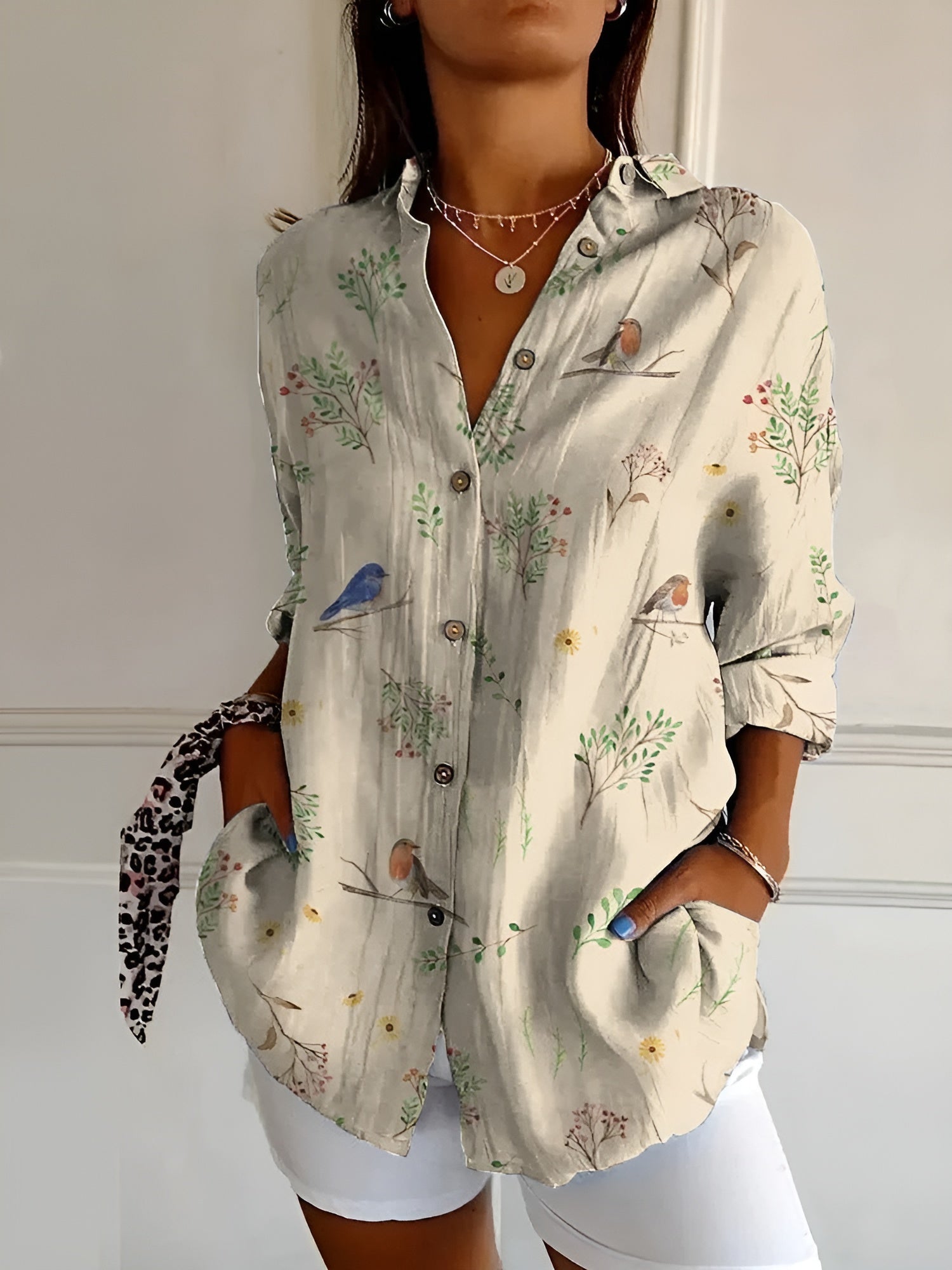 Women's Floral Pattern Shirt With Buttons