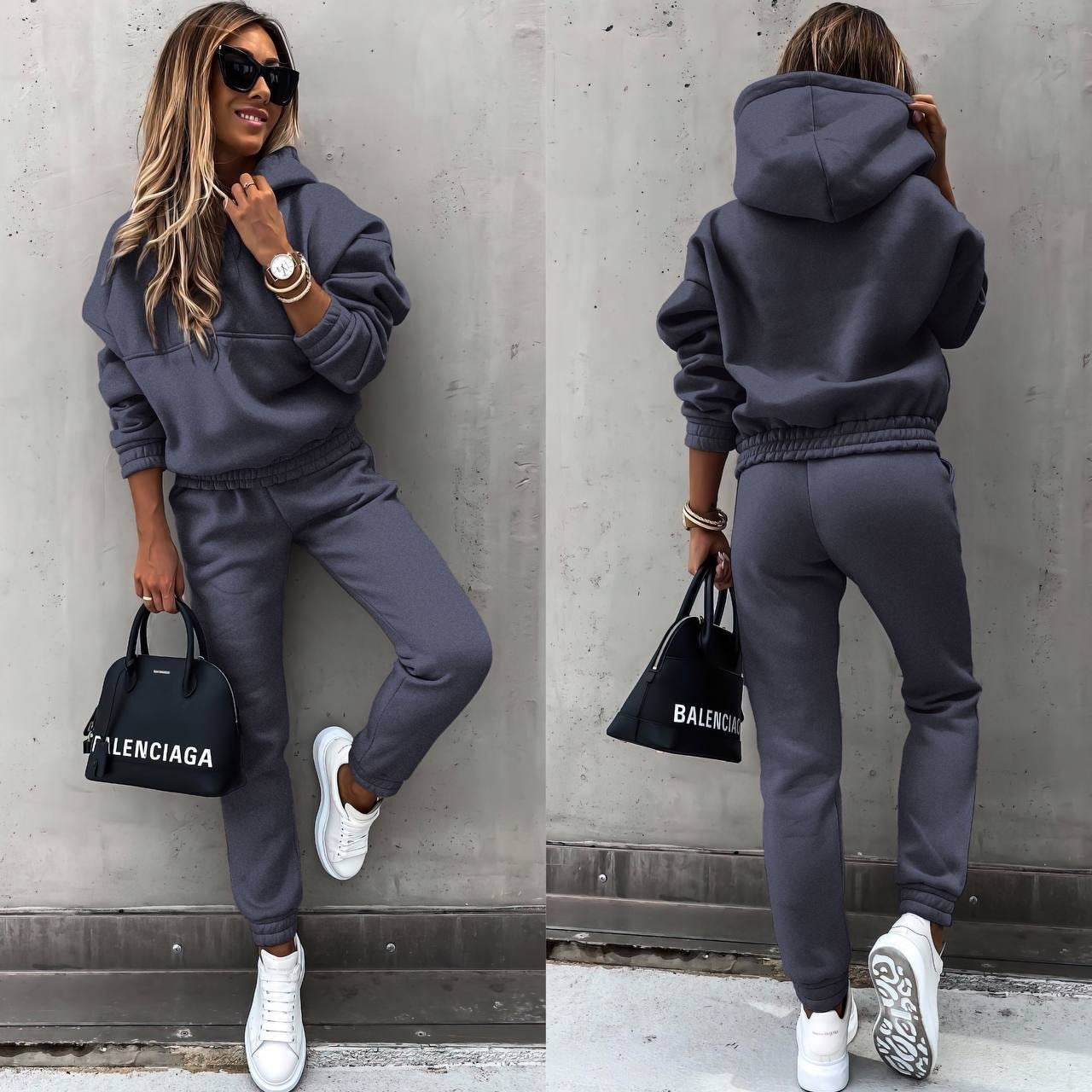 Women's Jogging Suit With Oversized Hoodie And Tapered Trousers