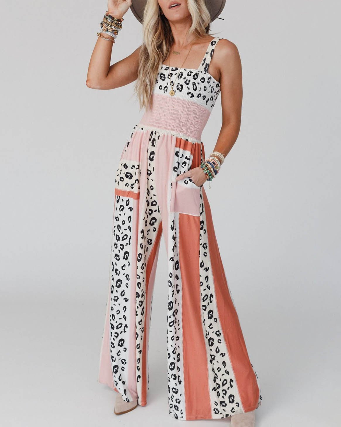 Women's Jumpsuit Festive With Wide Pipes Of Polyester