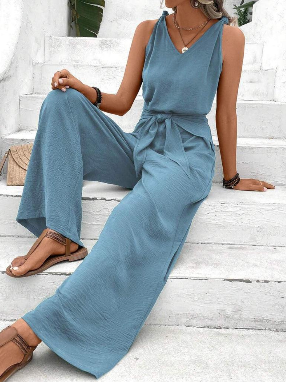 Women's Jumpsuit Sleeveless Flowing Lightweight Fabric
