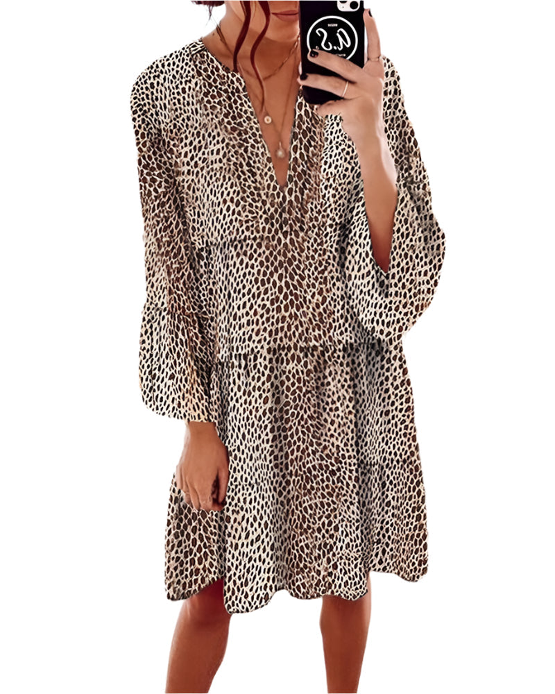 Women's Knee-length Dress with Leopard Print and V-Ausschnitt