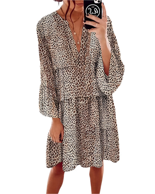 Women's Knee-length Dress with Leopard Print and V-Ausschnitt