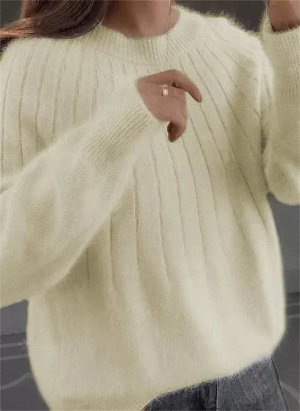 Women's Knitted Soft Sweater Modern Style for Autumn and Winter