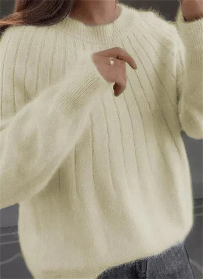 Women's Knitted Soft Sweater Modern Style for Autumn and Winter