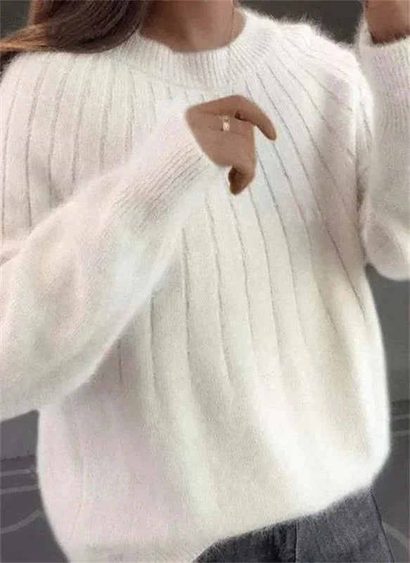 Women's Knitted Soft Sweater Modern Style for Autumn and Winter