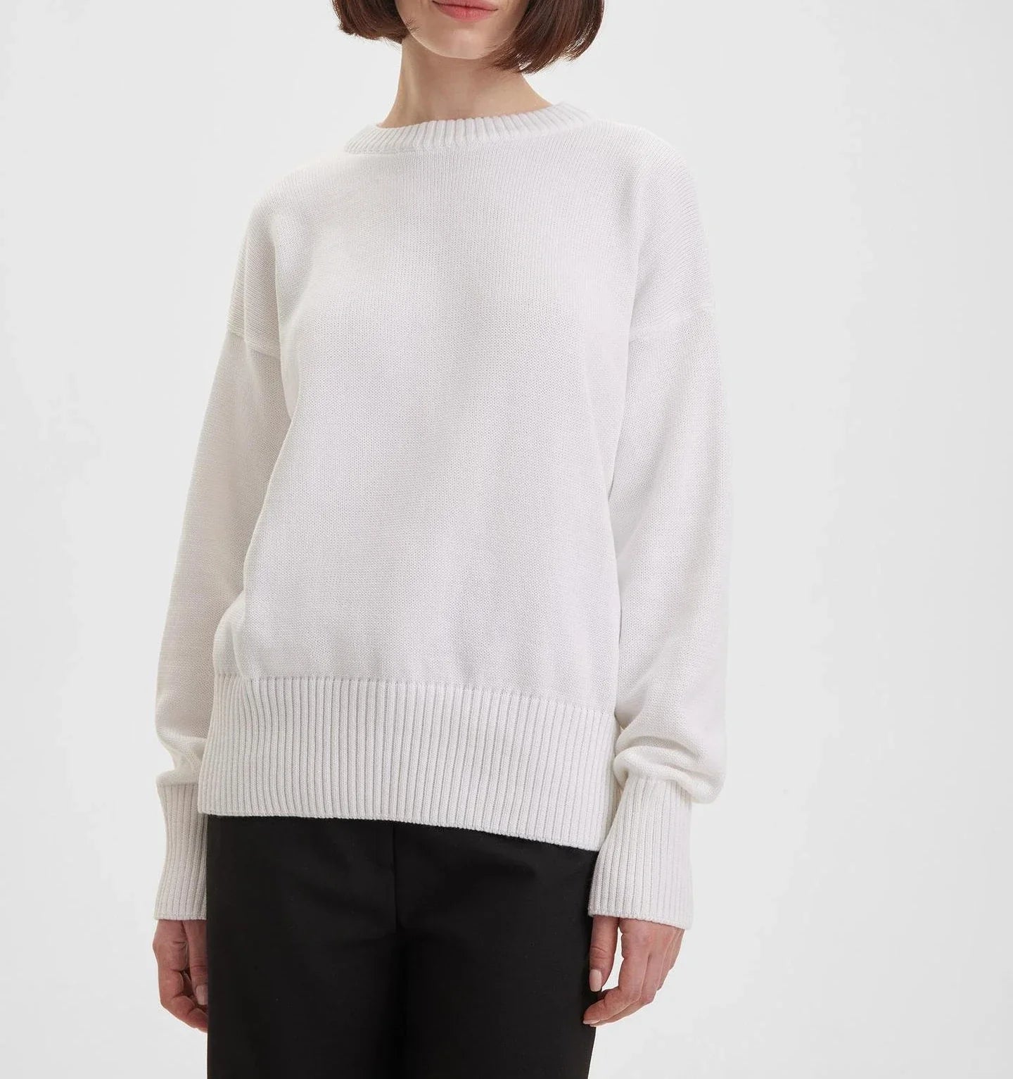 Women's Knitted Style Sweater Round Neck Soft Material