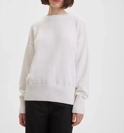 Women's Knitted Style Sweater Round Neck Soft Material